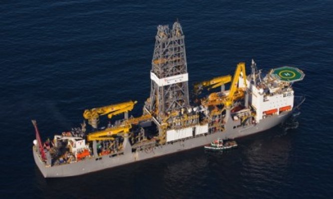 ExxonMobil şi OMV Petrom încep forajul la o nouă sondă în Marea Neagră